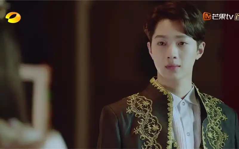 初恋那件小事:我梁又年的老婆就是这么漂亮!