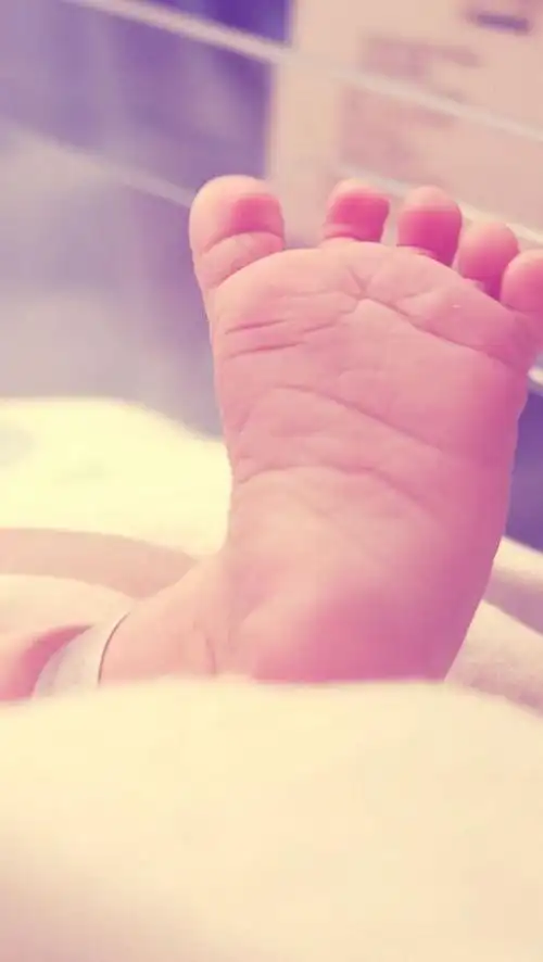 小脚丫_手机壁纸_唯美其他手机壁纸_我要个性网