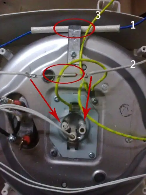 电饭锅维修高手来帮我看看?