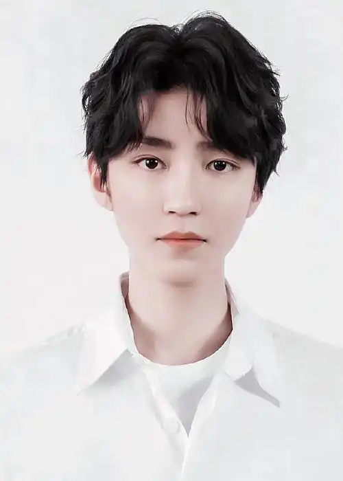 王俊凯饭制证件照系列更新~关于王俊凯的每一帧帅气都要珍藏#王俊凯