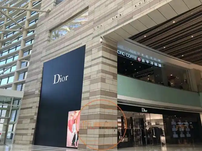 "太原街"恐无力回天 对抗"金廊"商圈_沈阳