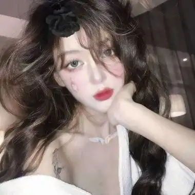 2019高冷霸气女头像