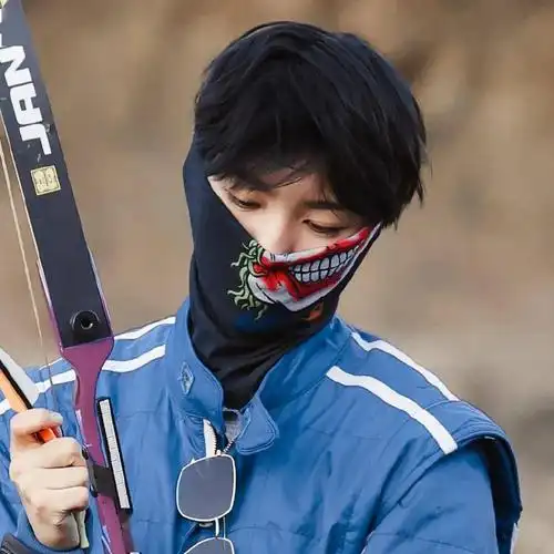 王俊凯令人胎动的头像小螃蟹们快疯狂保存