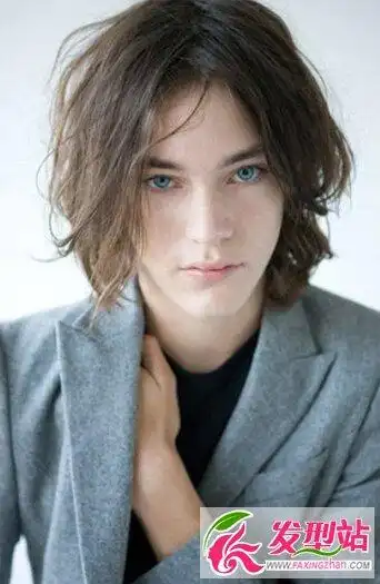 流行男士长发 儒雅绅士文艺范(2)_发型站_最新流行发型设计发型图片与