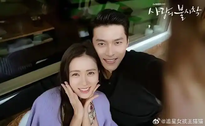 宋仲基和宋慧乔离婚时,宋仲基忙着找律师,发公告,显得格外活跃,而