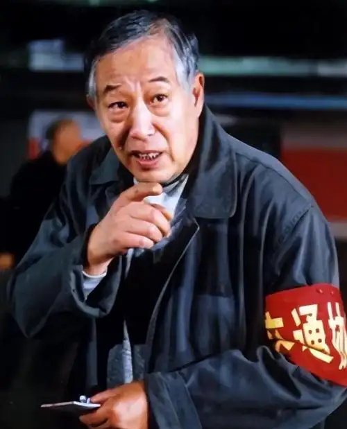 回顾老戏骨文兴宇52岁走红66岁因肺癌离世遗孀的选择令人泪目