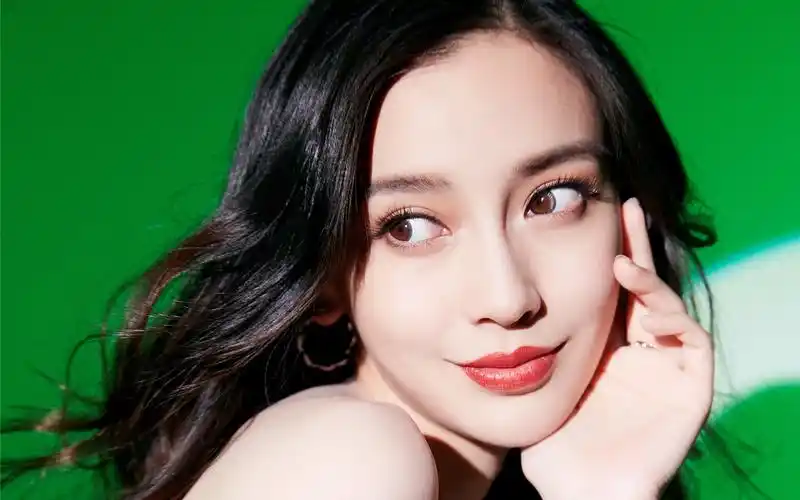 angelababy时尚魅力活动照高清壁纸