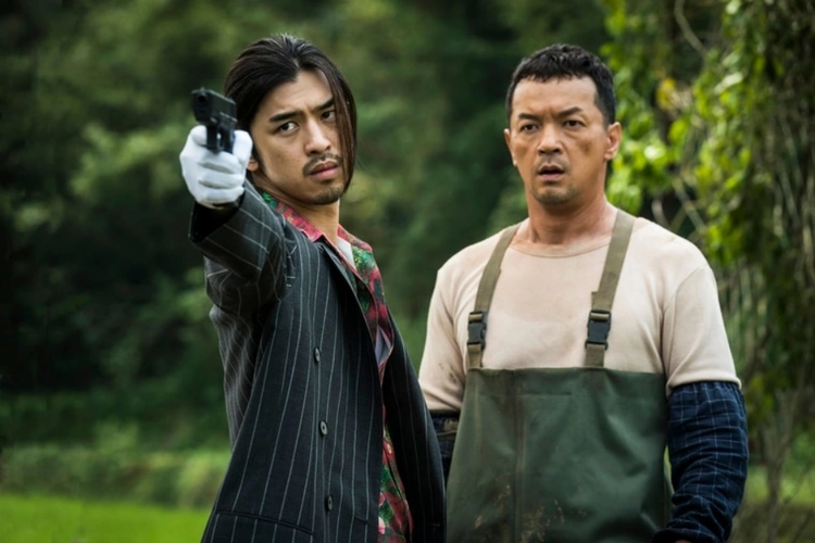 陈柏霖为电影诡扯配乐罕见脱衣露上半身出演