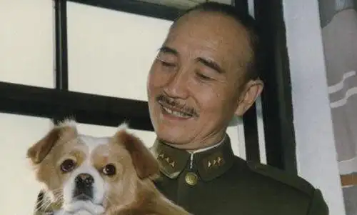 公认演蒋介石最像的演员陈道明排第五第一得到了蒋经国的认同