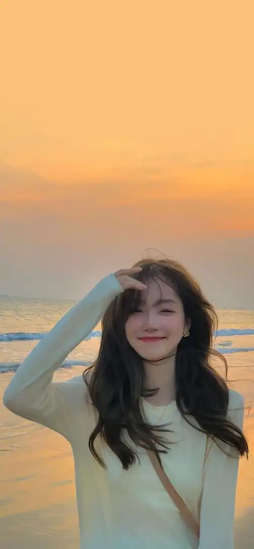 秋天了 夏天的对象应该都换了吧_手机壁纸_明星美女手机壁纸_我要个性