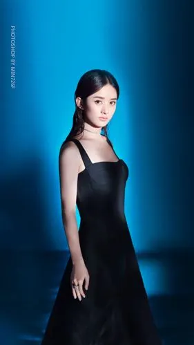 赵丽颖|时尚芭莎|封面微调|壁纸|cr见图