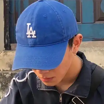 吸引女孩子的男生头像 涵/为你续写情书