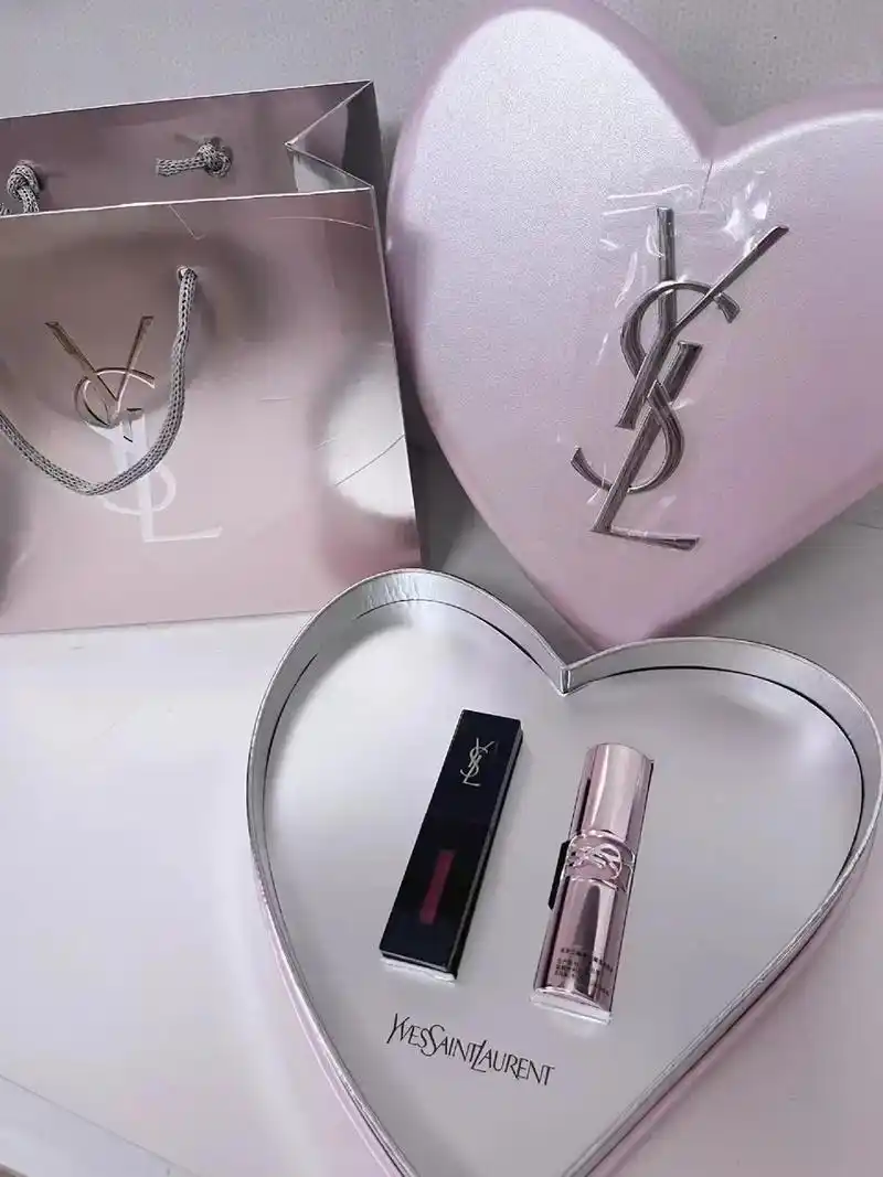 圣罗兰巴黎明星口红两件套礼盒 黑管唇釉610 银管口红0 - 抖音