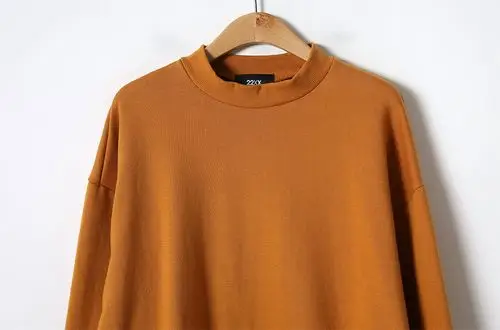 dark brown (深棕色)