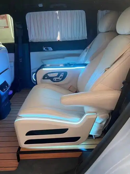 理想one改装航空座椅--内饰翻新