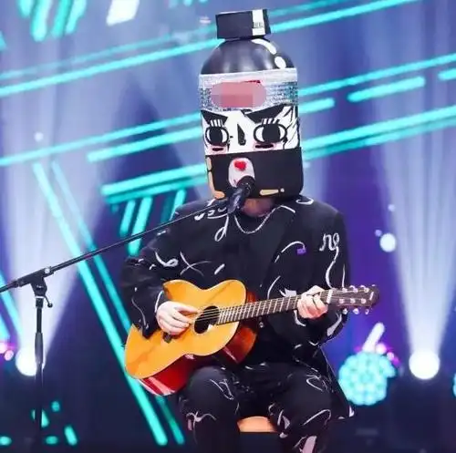 蒙面唱将猜猜猜给你点眼色看看是谁