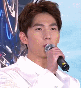 杨洋gif讲话gif开心gif牙齿gif