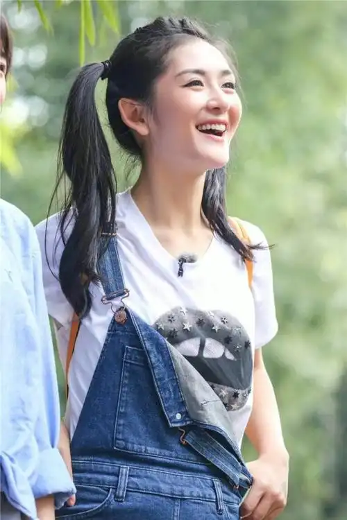 明星#娜姐笑的好开心呀