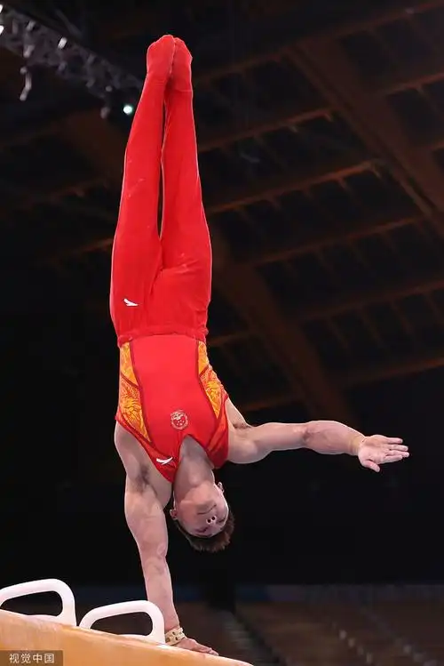 体操冠军孙炜升级当父亲26岁就家庭事业双丰收