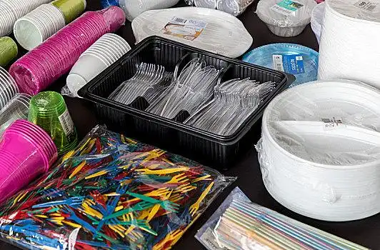 塑料餐具图片_塑料餐具图片大全_塑料餐具图片素材