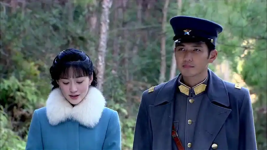 《来不及说我爱你》精彩片段,慕容沣和尹静琬的爱恋,太虐心