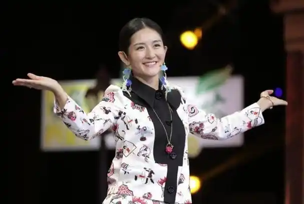 事实证明,谢娜还是没逃过"口无遮拦"的报应!