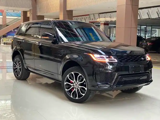 青岛2021年4月路虎揽胜运动版2021款30l6耀黑版黑色手自一体
