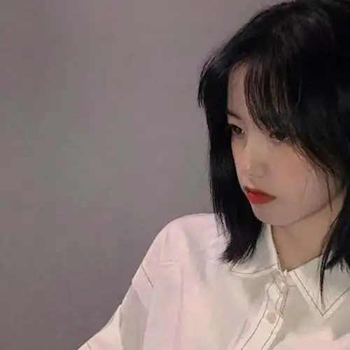 港风气质女生流行头像