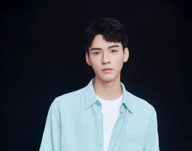 龚俊迪丽热巴有合作?女顶流搭配流量小生,粉丝怎么不高兴了