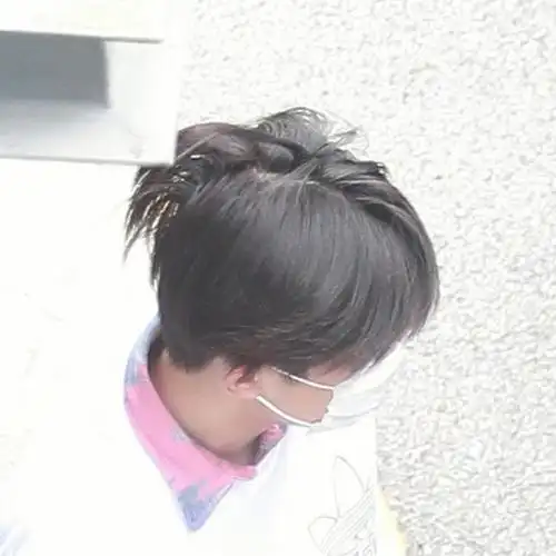 易烊千玺后脑勺系列后脑勺也在散发可爱迷人魅力@tfboys-易烊千玺#易