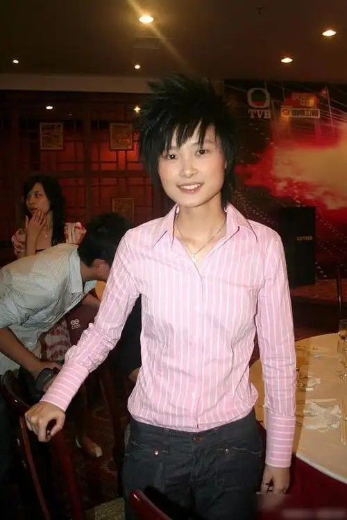 李宇春生日上热搜,为什么超女那么多只有她稳居一线|超级女声|周笔畅