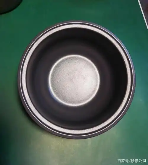 日韩进口电饭煲内胆涂层起皮脱落,顾客不敢继续使用了!