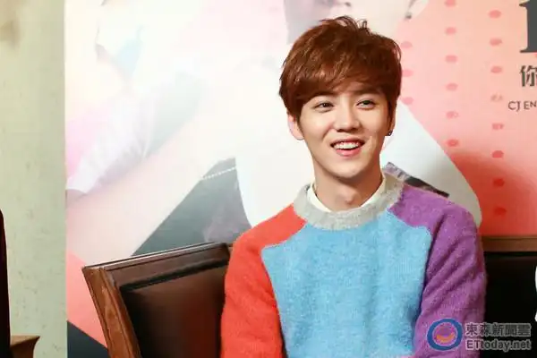 《重返20岁》23日将上映,导演陈正道,男女主角鹿晗,杨子珊,陈柏霖19日