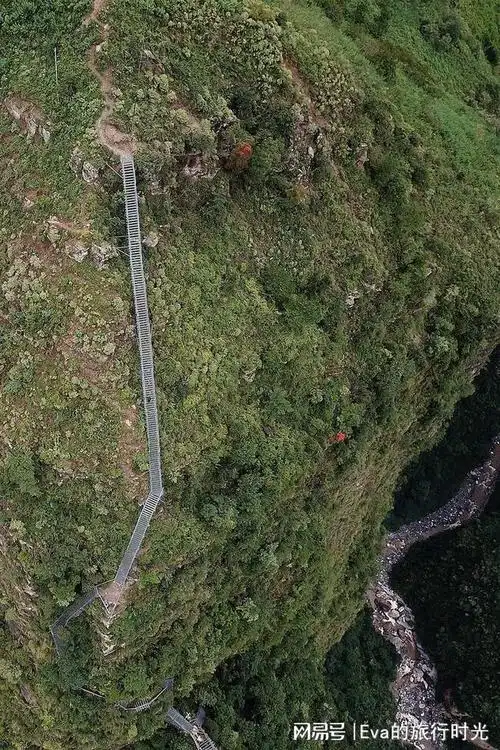 四川大凉山悬崖村曾因外人难以抵达被称为猴子居住的地方