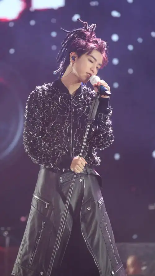 陪王俊凯奔赴每一个十年##王俊凯0921生日快乐