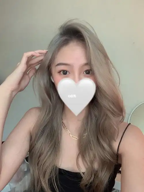 0769♀15|灰金色 ash blonde|因为之前都是染亚麻色系的头发