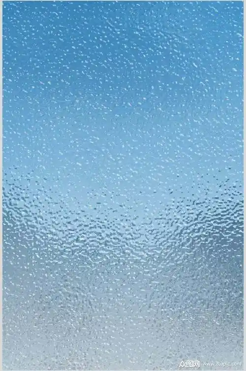 清爽透明水珠雨滴摄影图片