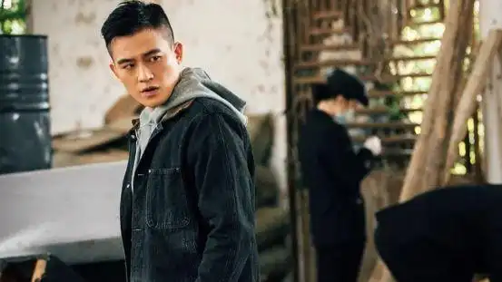 涉案剧《不可告人》将拍,欧豪取代林更新主演,导演曾拍《猎狐》-富久