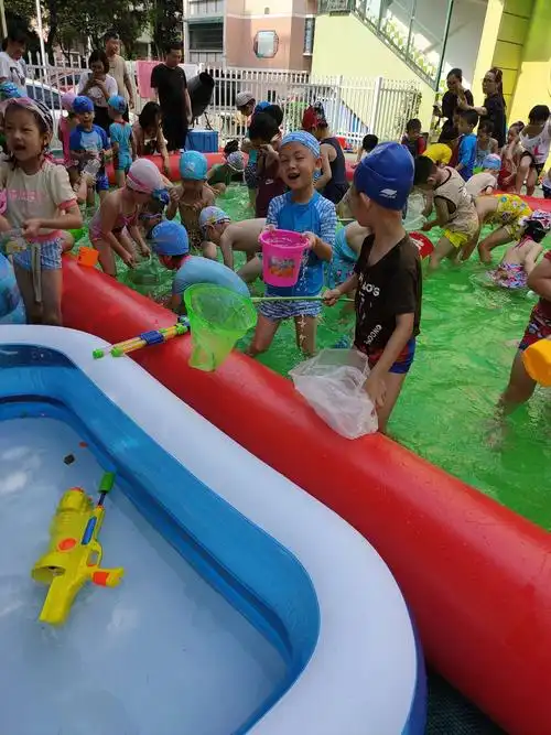 艺林.江南翠庭幼儿园暑期精彩不断——《欢乐泡泡浴》