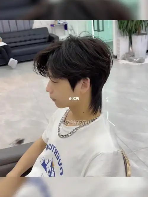 男士中分三七分发型男生韩式减龄款气垫烫