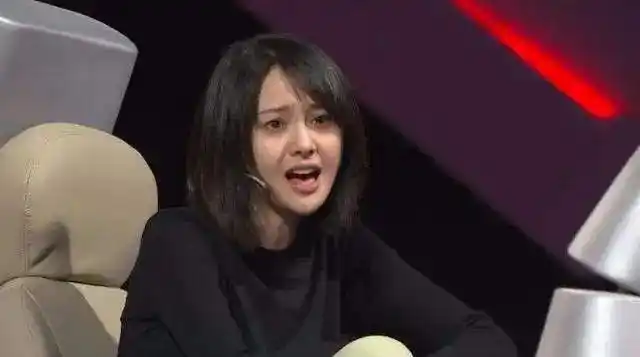 郑爽真的该去看医生了