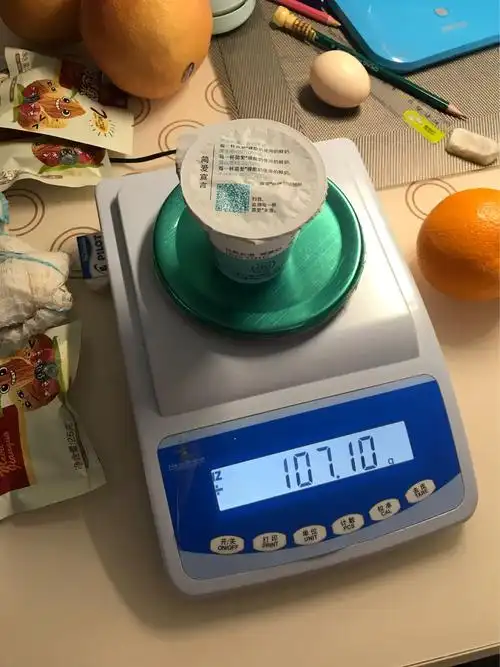 写美篇开始测量前准备的物品 称重为1克,500克,1千克,5千克,10千克的