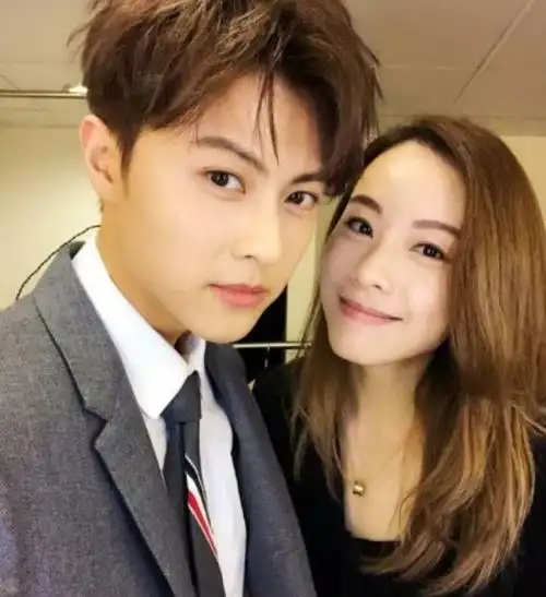 方力申女朋友方力申邓丽欣被传复合