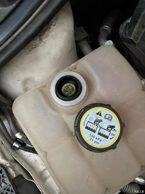 防冻液盖子怎么打开