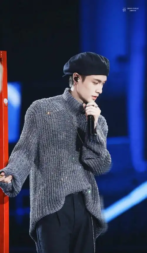 简单可爱,帅气有型,张艺兴完美驾驭贝雷帽,我可