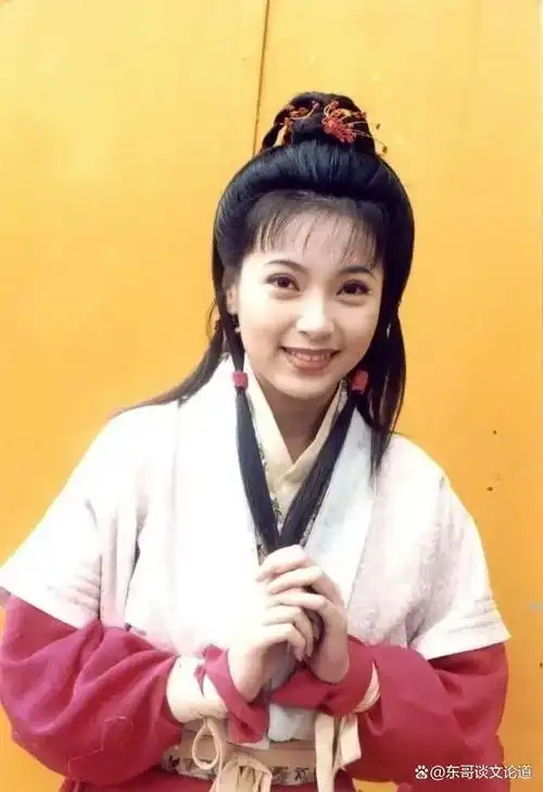 《神雕侠侣》里的杨过,这位本身自带光环的男主角,无疑是许多少女心仪