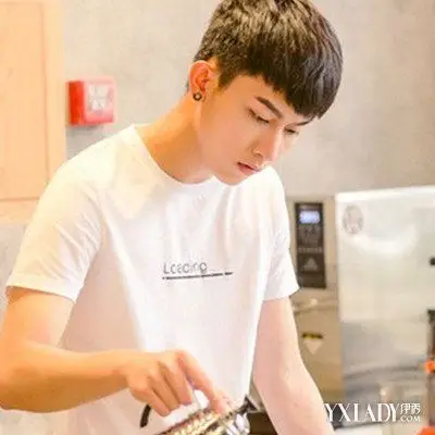 【图】男生圆弧刘海发型推荐 让你瞬间充满动感与帅气