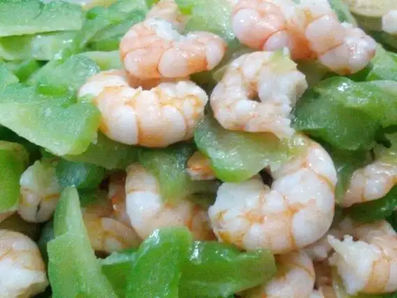 llllllllllllllltian做的苦瓜炒虾仁