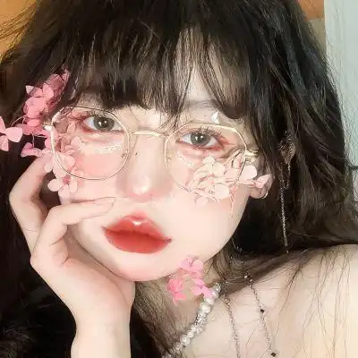 超美超仙的女生头像今夜我不关心人类我只想你海子