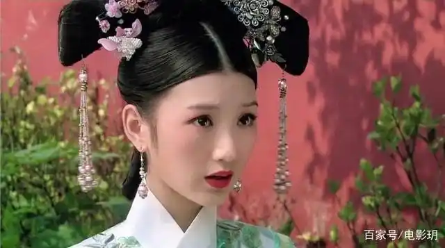 《甄嬛传》毛晓彤饰演瑛贵人